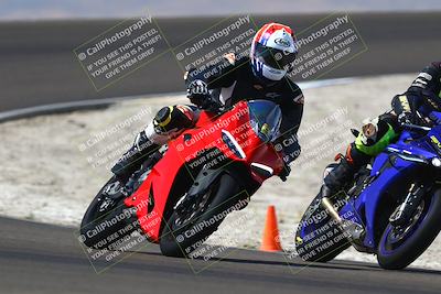 media/Sep-21-2025-TrackDaz (Sun) [[277c75b276]]/B Group/1220pm (Turn 2)/